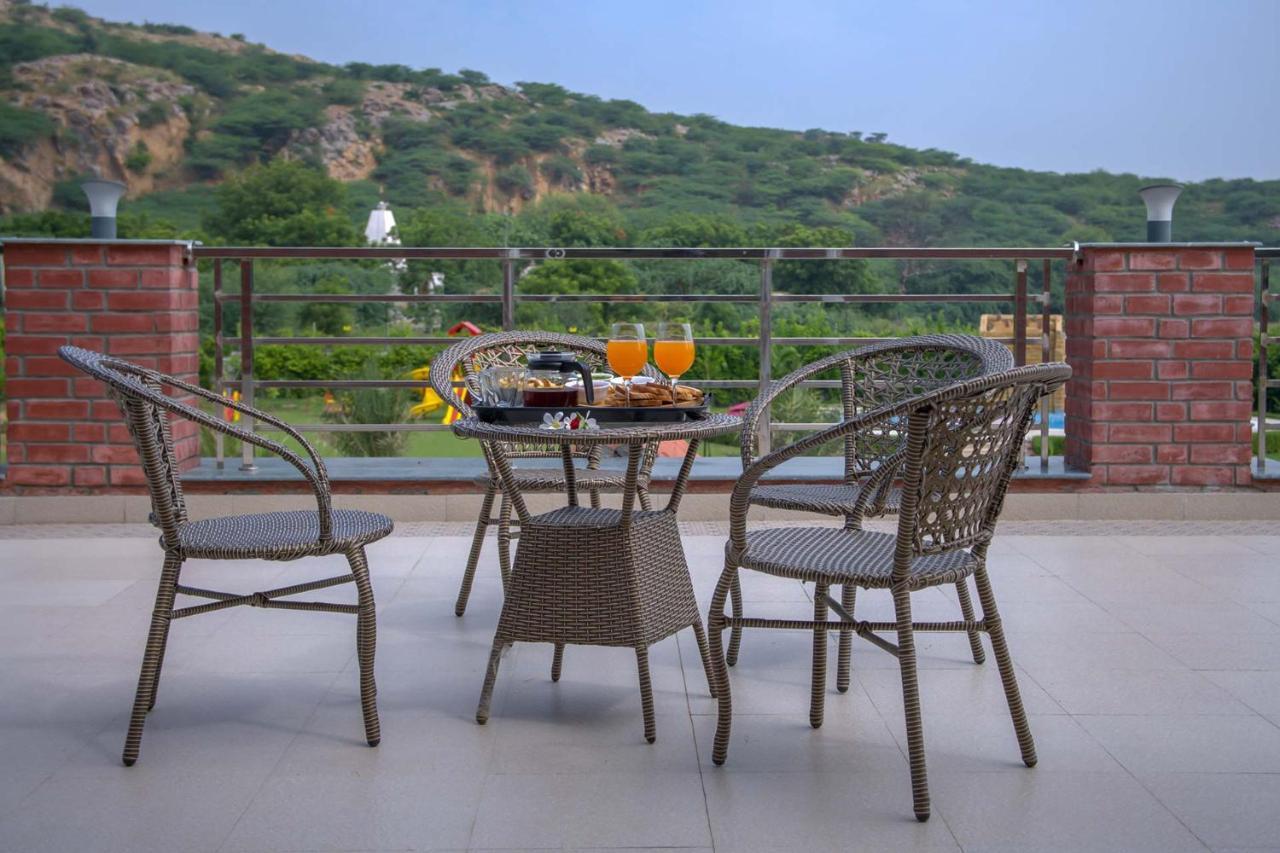 Stayvista At Hillside Paradise 4Bhk Lavish House In Delhi Dhauj Exteriér fotografie