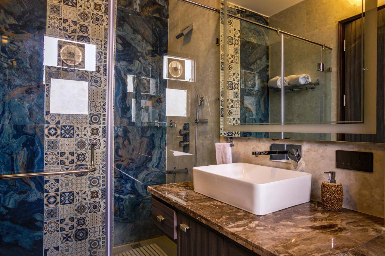 Stayvista At Hillside Paradise 4Bhk Lavish House In Delhi Dhauj Exteriér fotografie